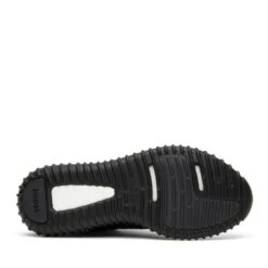 Adidas Yeezy Boost 350 V1 'Pirate Black' (2023) -Shoe Discounts Store 16098236415827899G90N0KWSJZVTFWLX 620x ffe38b9a 2d63 473b b6f9 3e85962710e8