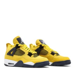 Jordan 4 Lightning -Shoe Discounts Store 1630838815262HMACXVW7MVBTBQG2MX30 620x da3b48bd 44f5 4f7e 8fee 9fc6df069d15