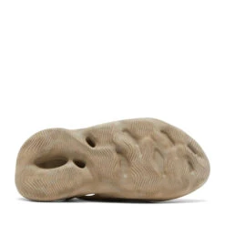 Adidas Yeezy Foam Runner 'Stone Salt' -Shoe Discounts Store 1646994945417MEZV8DHQHXC0X2QE1UZW 620x aa406670 c422 4f08 b0c5 0fab08300e0b