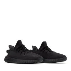 Adidas Yeezy Boost 350 V2 'Onyx' -Shoe Discounts Store 1655864607487LIAS0XA33M33YDNTAR0T 620x 69cd3e43 fd36 49a4 9248 0bd072ba247c