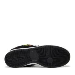 Nike SB Dunk Low Pro QS 'Neckface' -Shoe Discounts Store 1667048661761ZF0M35RRA2EG6CFXR5VT 620x f266ea5c 0e9c 43d5 b6ce 4dd6fdff24c3