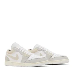 Jordan 1 Low SE Craft Inside Out 'Tech Grey' -Shoe Discounts Store 1689855828343TLQ0BUC5CENCCZ6ZXCY5 620x 49745625 9597 4443 a235 a3fa47080bef