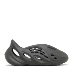 Adidas Yeezy Foam Runner 'Carbon'