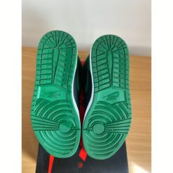 Jordan 1 Retro High OG 'Pine Green 2.0' (Pre-Owned) -Shoe Discounts Store IMG 6811 scaled