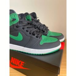 Jordan 1 Retro High OG 'Pine Green 2.0' (Pre-Owned) -Shoe Discounts Store IMG 6813 scaled